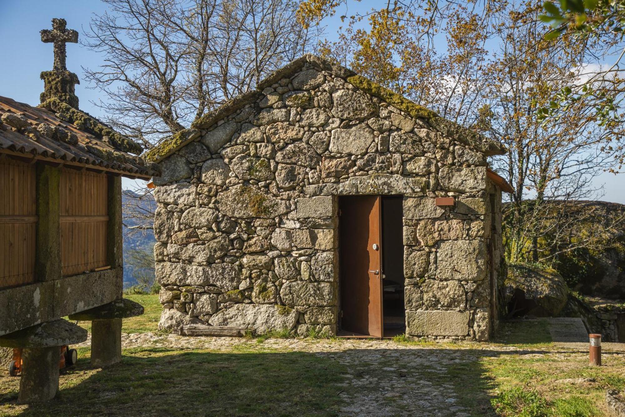 Geres - Leiras Do Tempo - Cottages Brufe Quarto foto